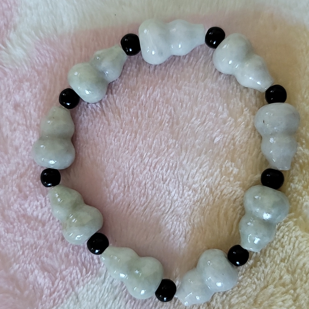 Jade Gourd Bracelet